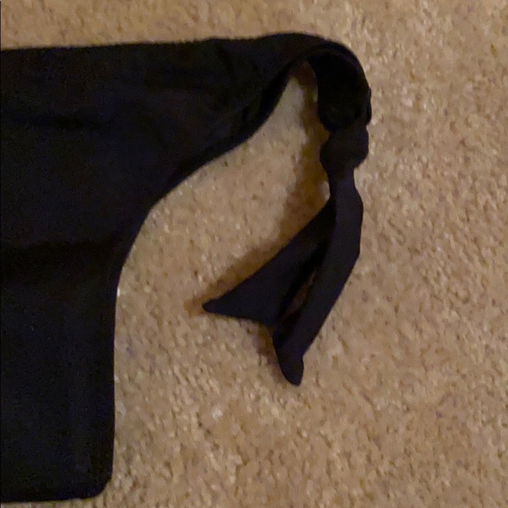 BLACK COLOR MIX TRIANGLE TOP and THONG Bottom NWT - Picture 6 of 14